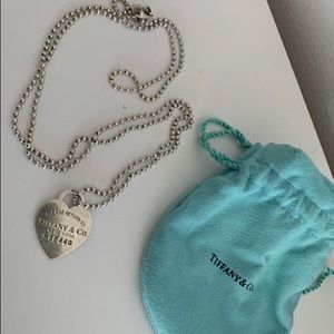 Tiffany & Co. Heart Tag Long Chain necklace